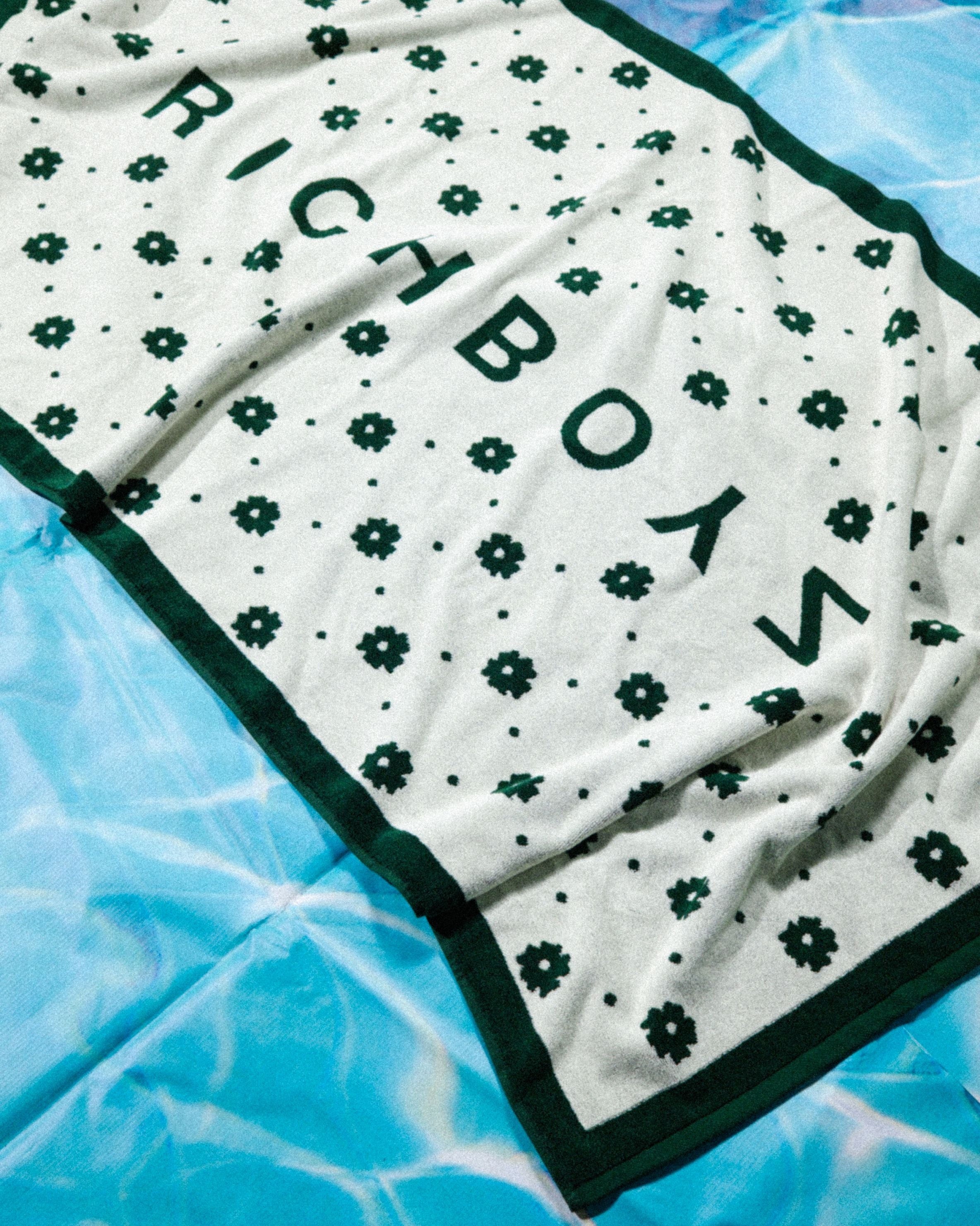 Beach Towel - Flower