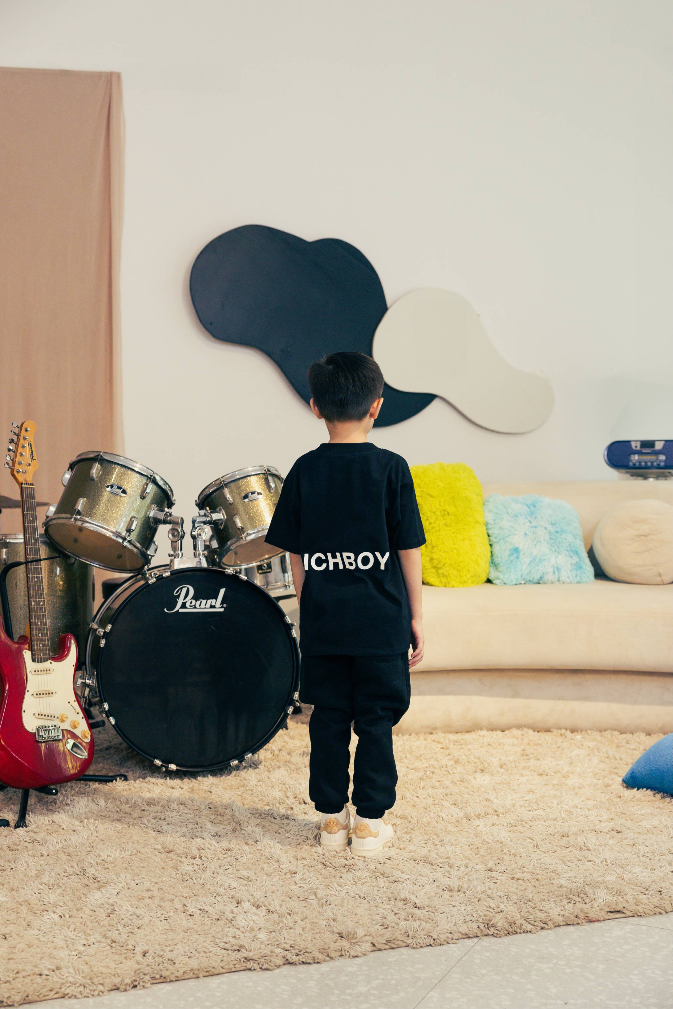 Kidz Relaxed Drop Shoulder Tee - Classic Black