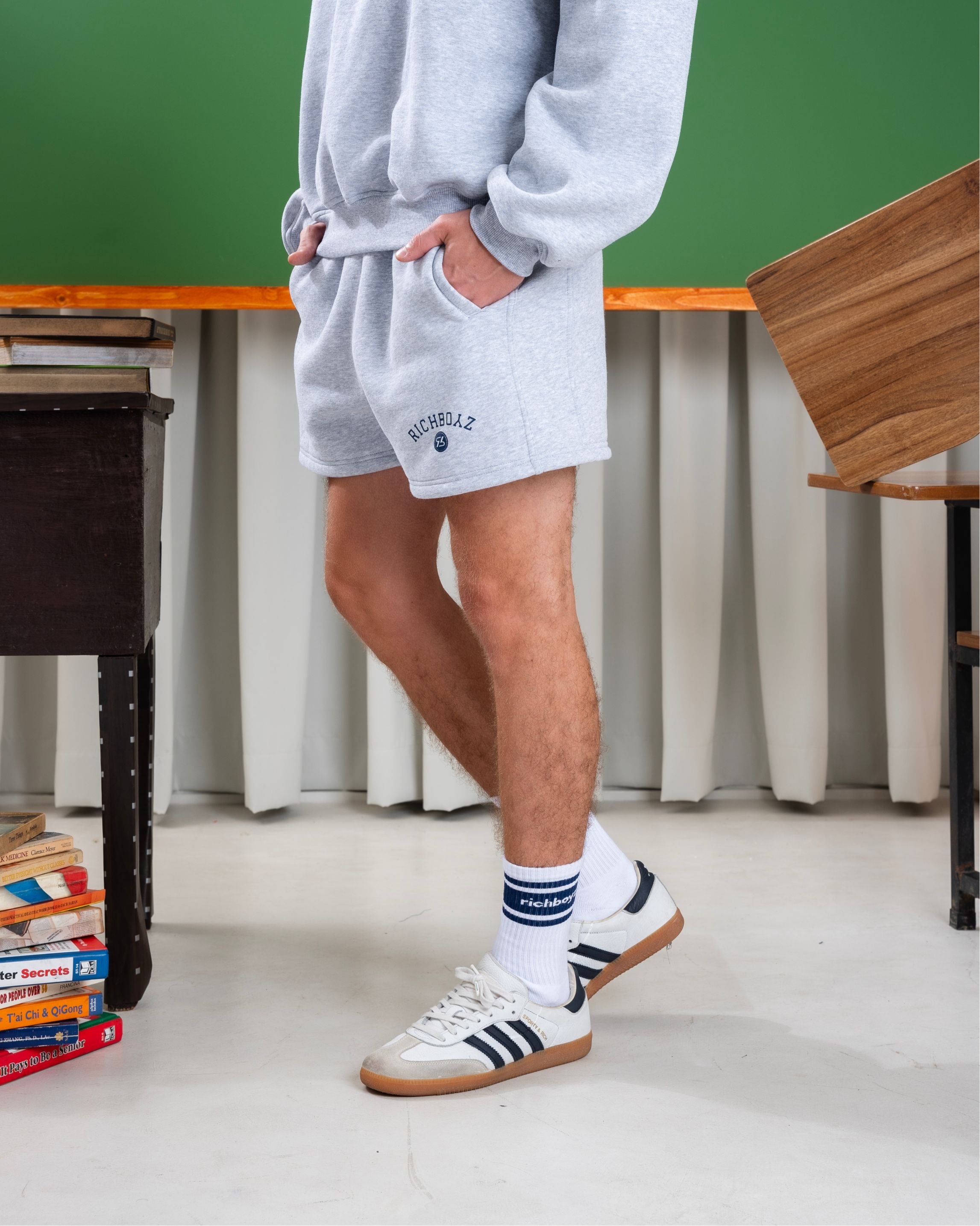 Sweatshorts - Heather Gray