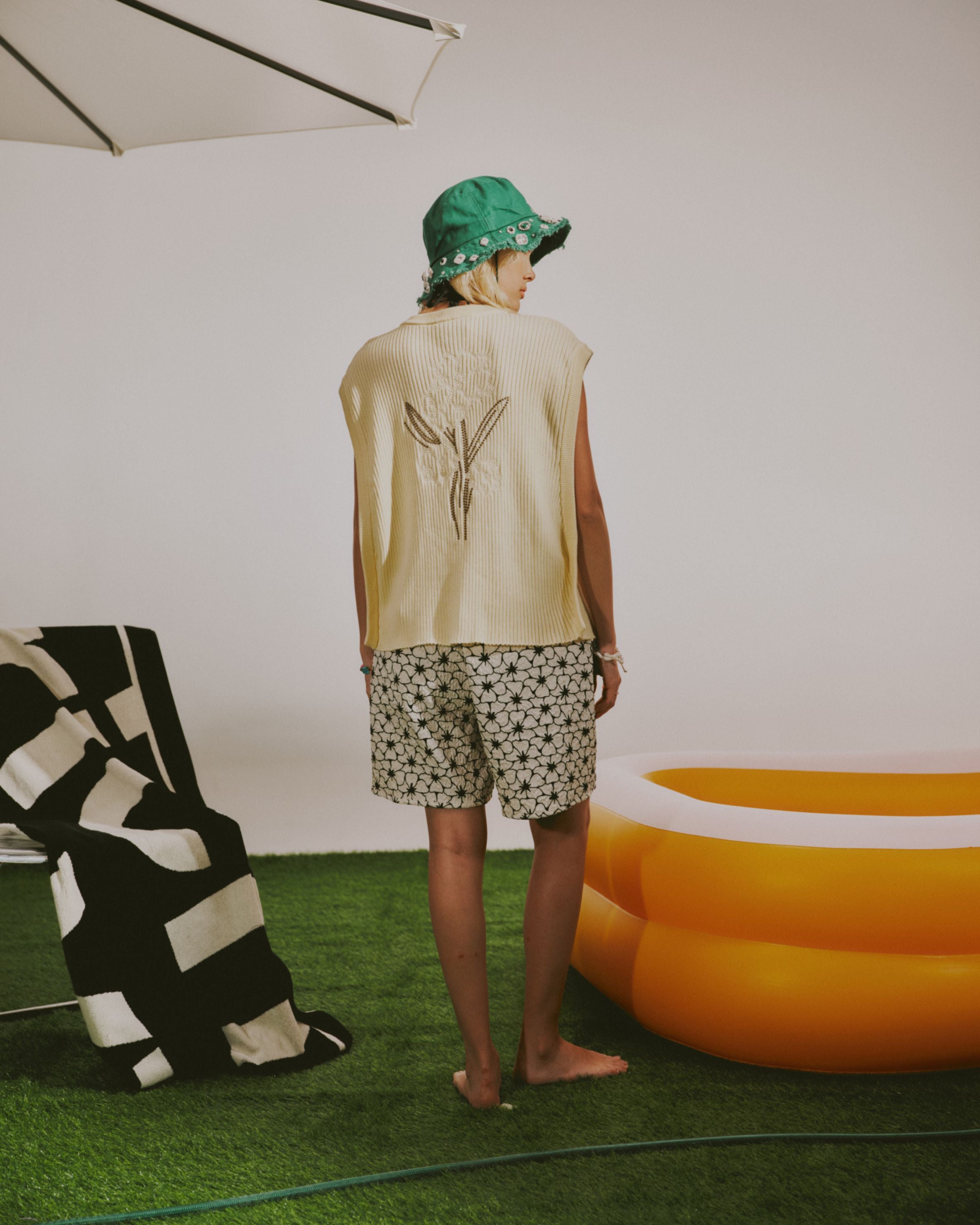 Summer Knitted Vest - Daisy