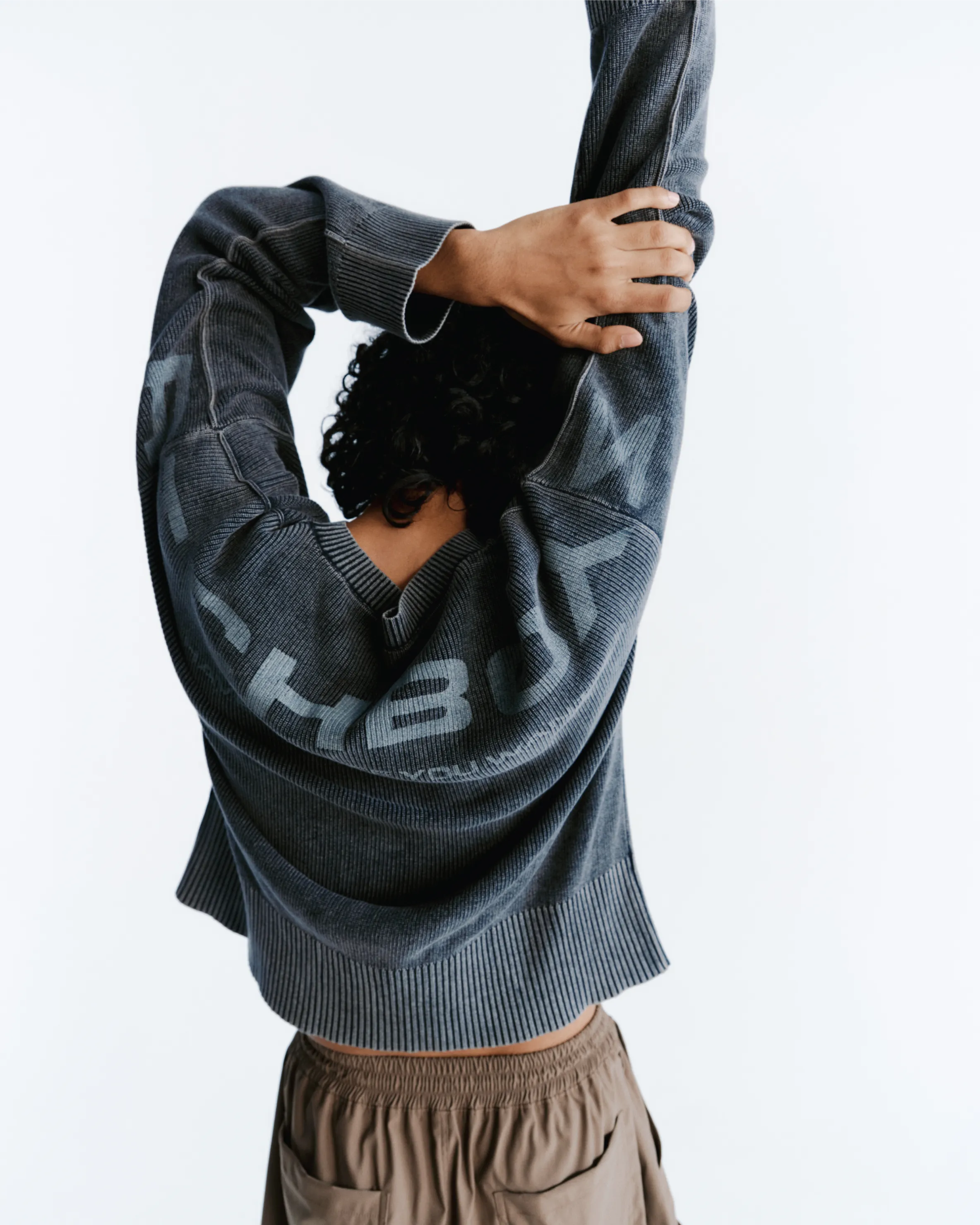 Washed Knitted Sweater - Black