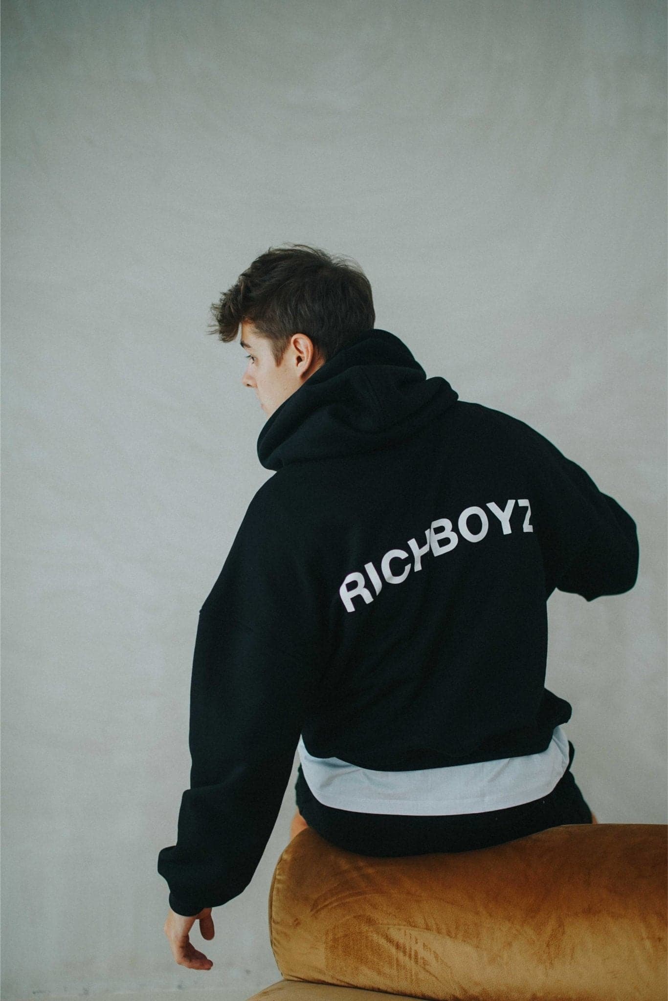 HOODIE - CLASSIC BLACK - Richboyz