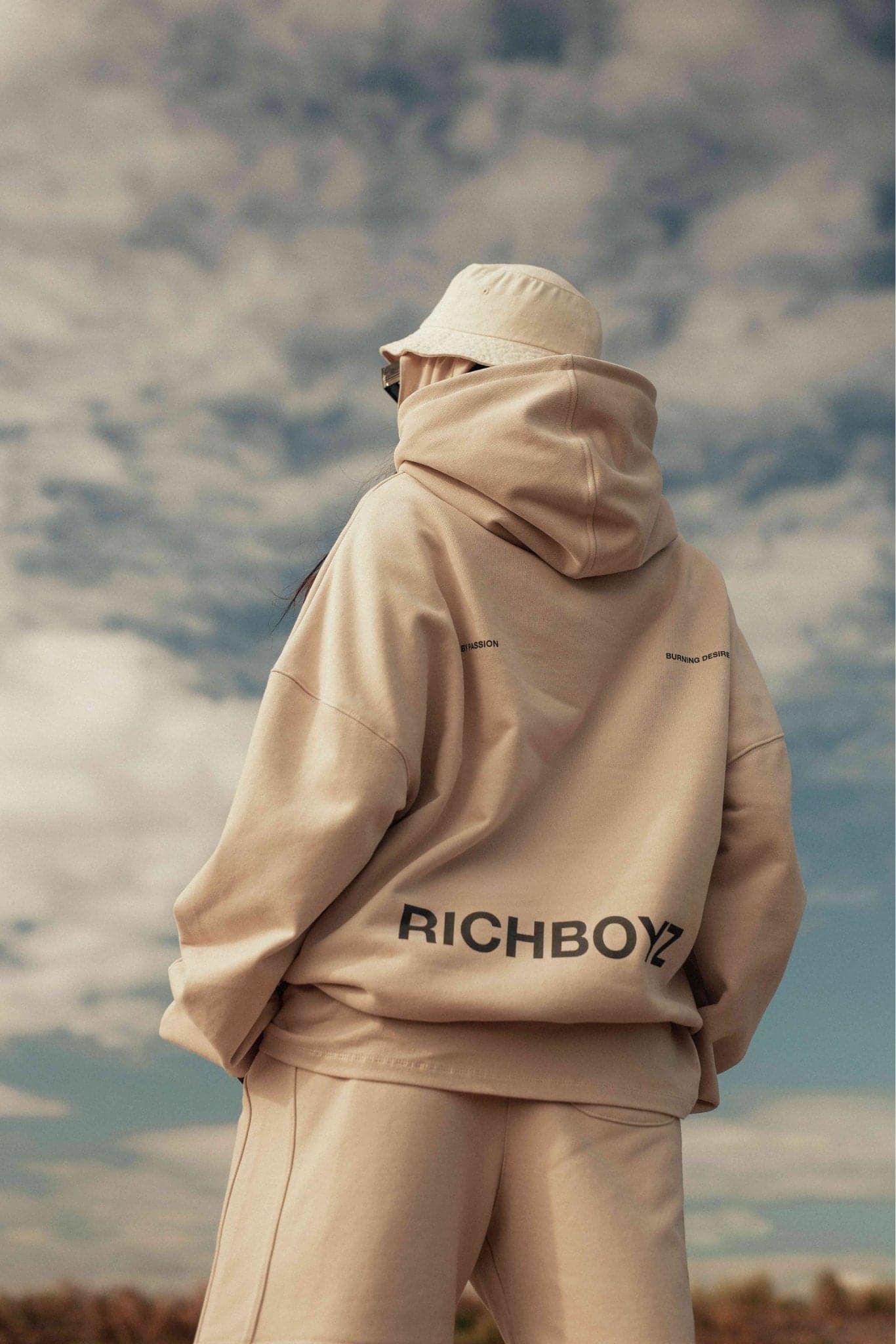 HOODIE - PALE OAK - Richboyz