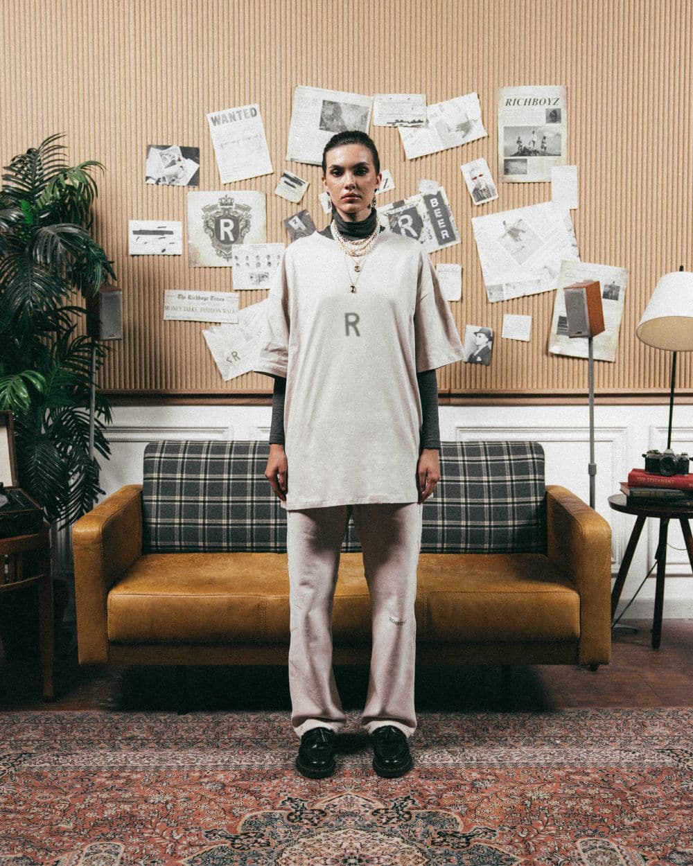 RELAXED SWEATPANTS - BONE - Richboyz