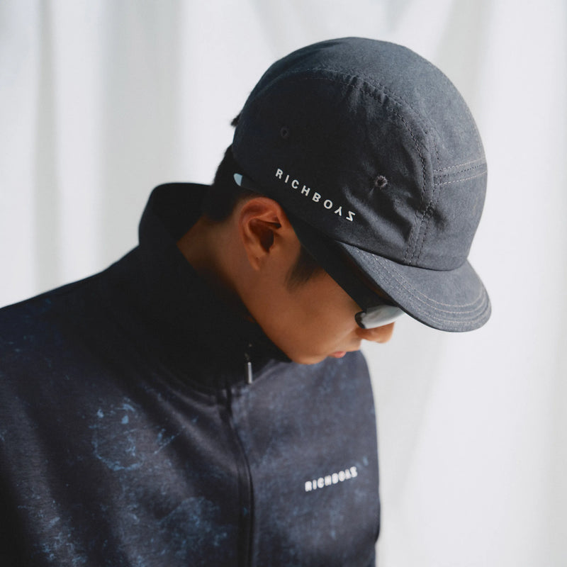 Traverse Cap - Volcanic